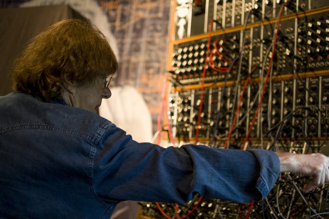Keith Emerson manejando su modular