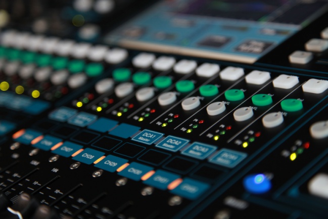 Allen & Heath Qu-32 en detalle