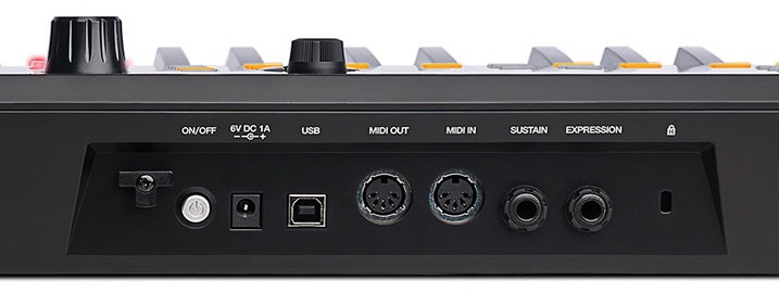 Akai Advance (posterior)