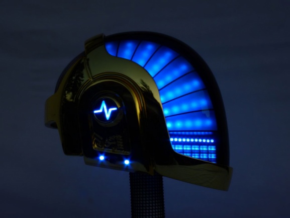 Casco Daft Punk MIDI