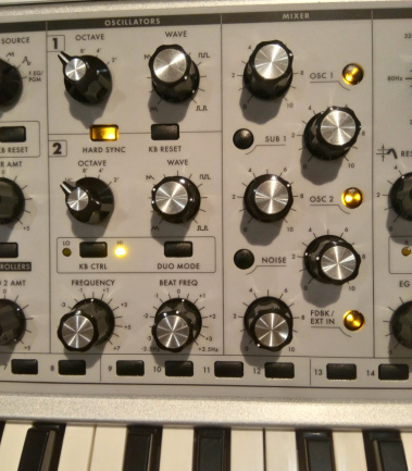 Moog Subsequent 37