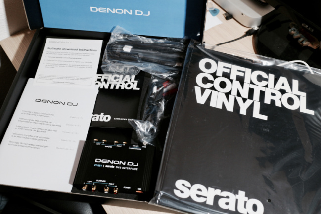 Denon DS1 Unboxing 4-4