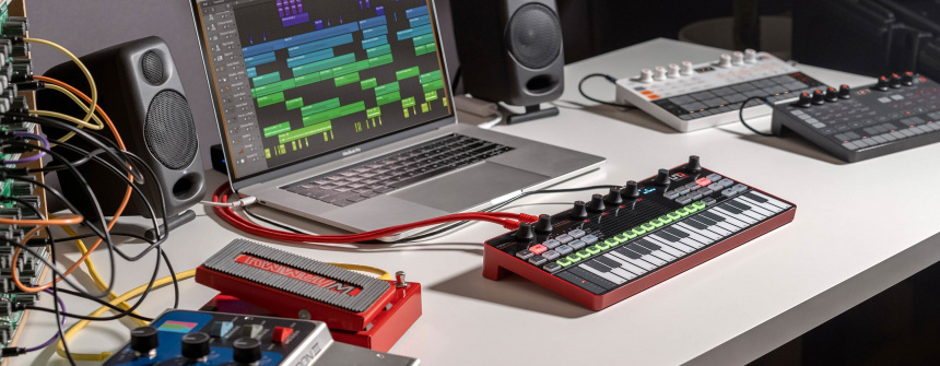 Ik Multimedia Uno Synth Pro desktop