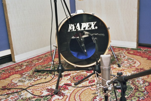 Neumann U87 en bombo