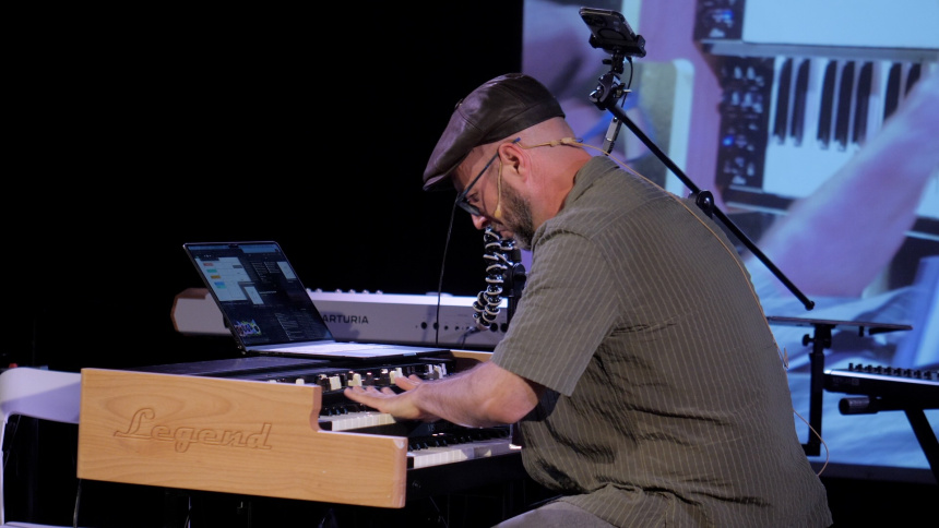Álvaro Gandul y el órgano Hammond