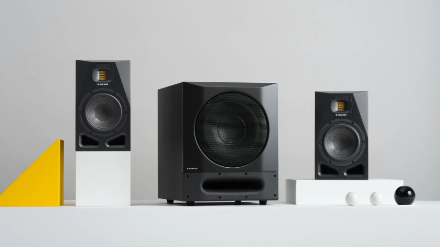 ADAM Audio Sub10 PRO instalado en un estudio