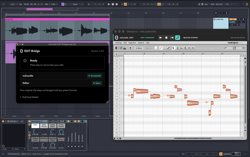 Captura de pantalla de Ableton Live mostrando una pista de voz, la ventana del editor null.audio EDIT y la cadena de efectos.
