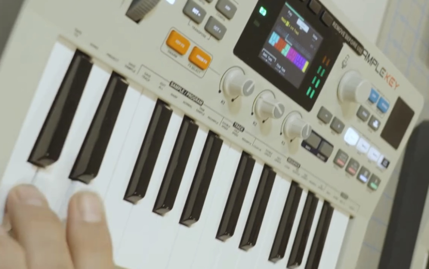 Akai Sample Key