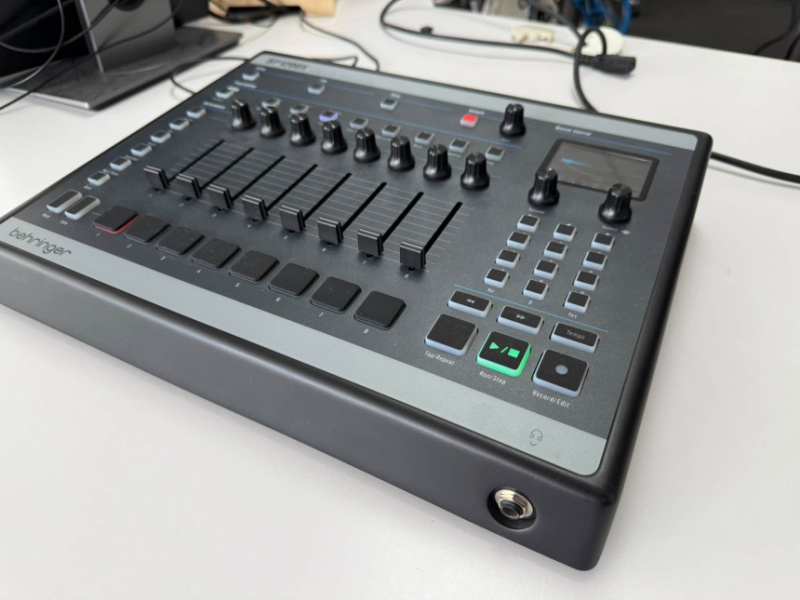 Behringer SP1200X