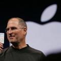 Steve Jobs planeaba un formato digital para emular al vinilo, según Neil Young