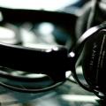 Los auriculares son para los débiles