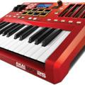 Akai MAX25, compacto controlador MIDI/CV