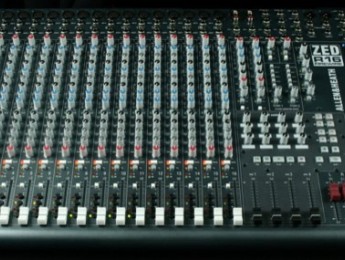 Allen & Heath ZED-R16: mezcla, graba y controla
