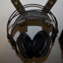 Auriculares AKG