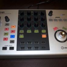 Controlador de Cubase Steinberg CC121 (2)