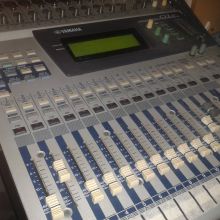 Yamaha 01V