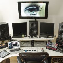 Antipop 2012 - Vista frontal