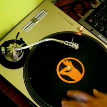 ¿Como se llama este vinilo de scrach?