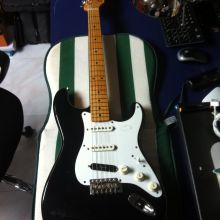 Squier Stratocaster Japan Vintage JV (Puesta a punto)