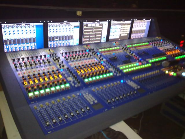 MIDAS XL8