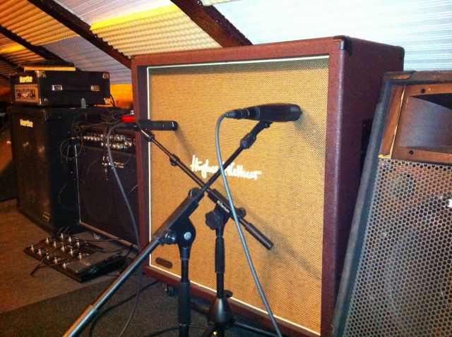 Pantalla hughes and kettner statesman 4x12