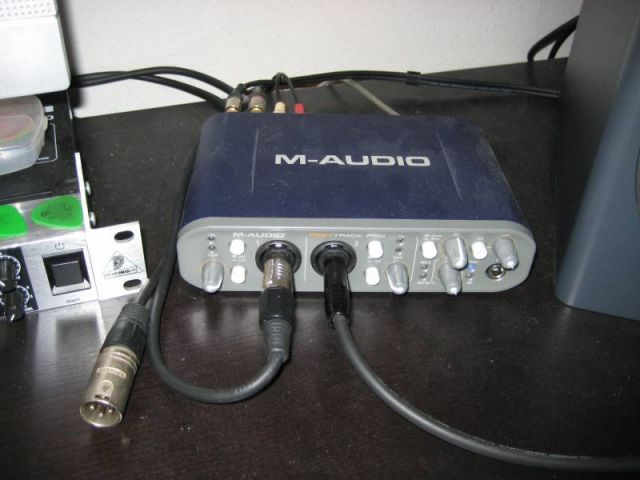 TARJETA DE SONIDO M-AUDIO FAST TRACK PRO