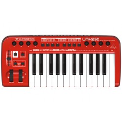 BEHRINGER U-Control UMX250