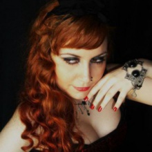 ENTREVISTA A MACARENA CLASSICAL SINGER