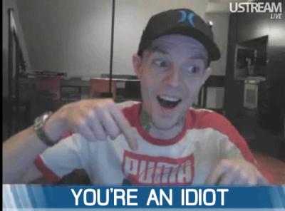 Deadmau5 tu eres un idiota gif.gif
