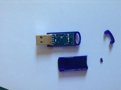 USB ELicenser Calidad lamentable.jpg