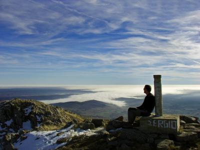 Mirando horizonte.jpg