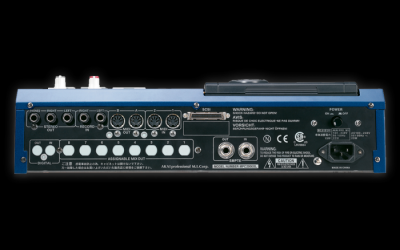 mpc2000xl_back_lg_700x438.png