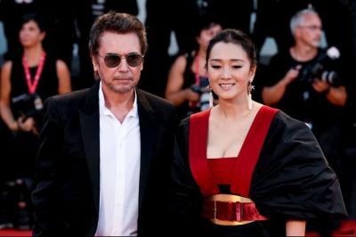 Jean-Michel-Jarre-Gong-Li-incarne-l-independance-de-la-femme-moderne-chinoise.jpg