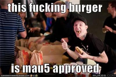 Deadmau5 burger aproved.jpg
