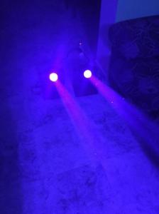 showtec phantom 20 LED Beam.jpg