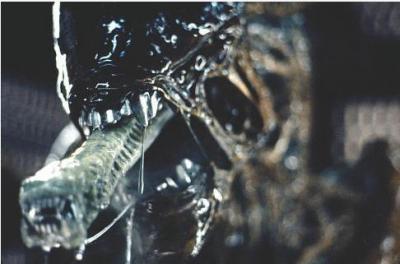 alien con ganas de fiesta.JPG