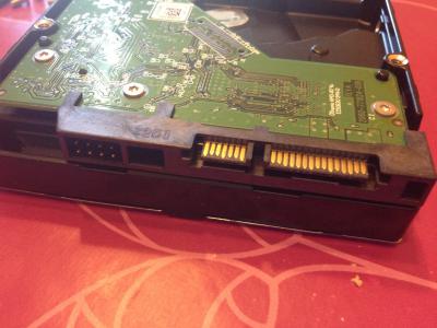 conexiones del disco.JPG