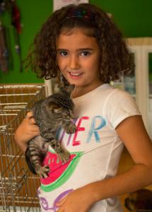 1-Niña-con-gato-Web.jpg