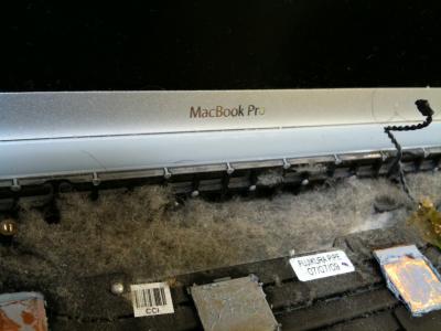 MacBook-polvo2.jpg