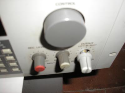 knobs900.jpg