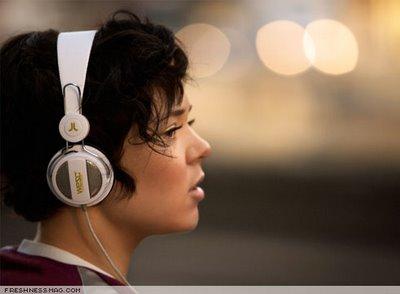 wesc_headphones_001.jpg
