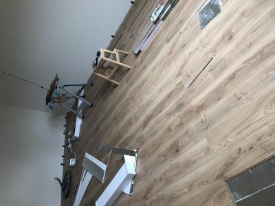 63_Installing floor2.jpg