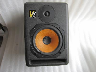 KRK V8.jpg