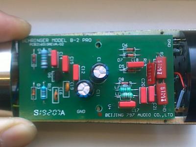 Behringer B2 Pro 01.jpg