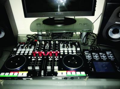 Vestax VCI-400 + Kaoss Pad Quad.jpg