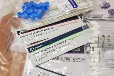 Positive Control. Negative control.jpeg