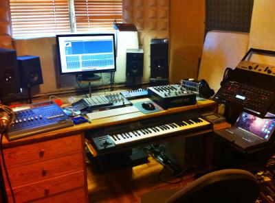 estudio marzo 2012.JPG