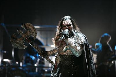 800px-Lordi_performing_at_the_ESC_2007.jpg
