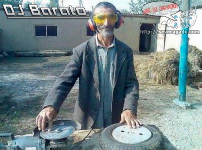 un-excelente-dj-barato-economico-austero-y-famoso.jpg