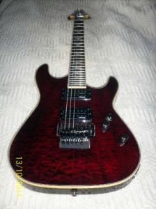 guitarra schecter.jpg